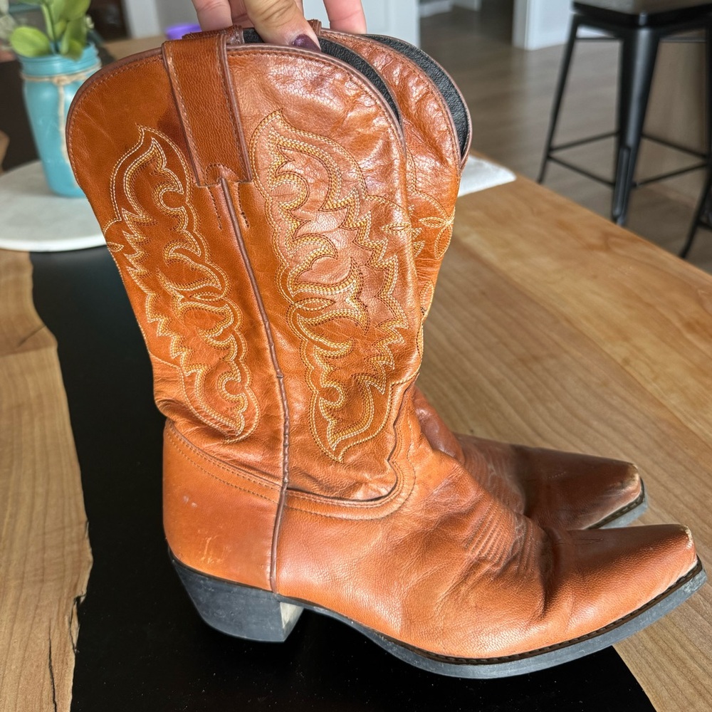 Tony Lama cowboy boots